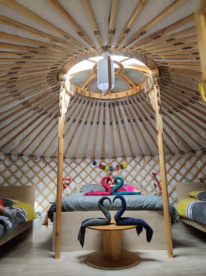 Tente de luxe Yourte Indépendante En Pleine Nature, Proche D'ajaccio